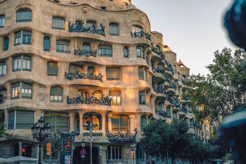 Gaudi Highlights LA PEDRERA