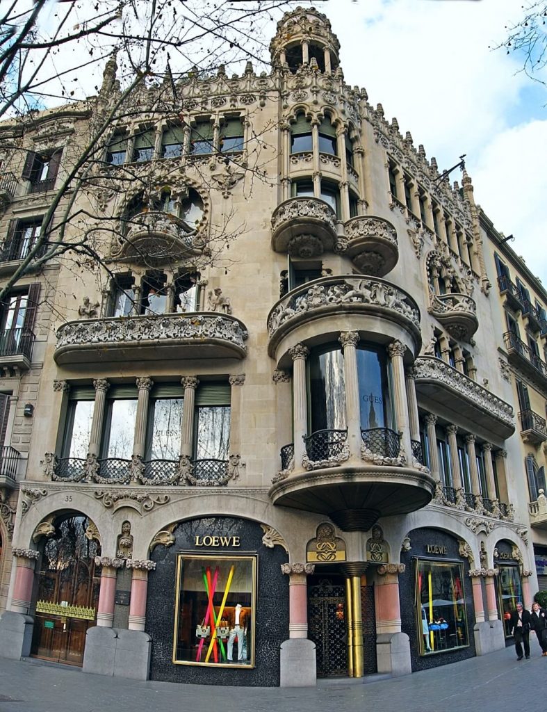 Casa Lleo i Morera