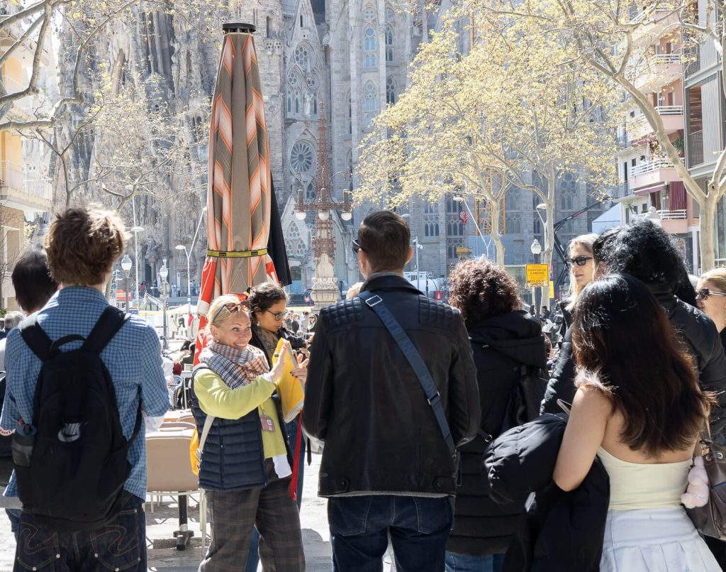 Sagrada Familia - Tour in Barcelona - April - 2026-05